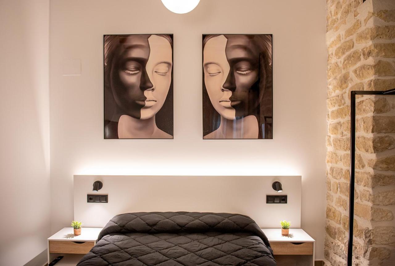 Apartamentos Loliqui Centro Alicante Buitenkant foto